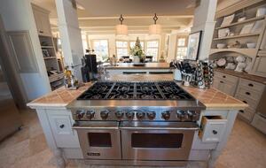 Amazing Private Family Luxury Estate in Sunny Rancho Santa Fe - Rancho Santa Fe, California