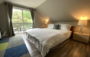 Pocono Mountains Modern Chalet - Long Pond, Pennsylvania