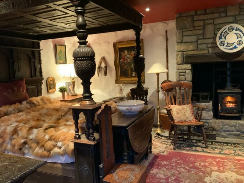 Totmael - Westport, Ireland