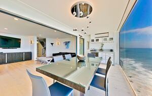 Malibu Modern Paradise | Oceanfront with amazing views and spa - Malibu, California