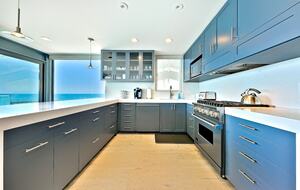 Malibu Modern Paradise | Oceanfront with amazing views and spa - Malibu, California