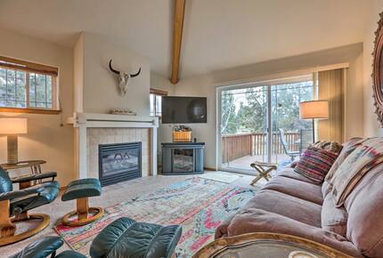 living room- wifi, central a/c & heat, smart tv