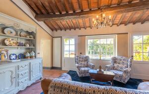 Charming Tuscan Getaway - Cortona, Italy