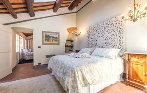 Charming Tuscan Getaway - Cortona, Italy