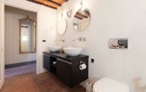 Charming Tuscan Getaway - Cortona, Italy