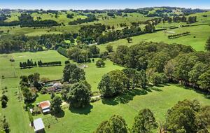 Southwood Australian farm - Burrawang, Australia