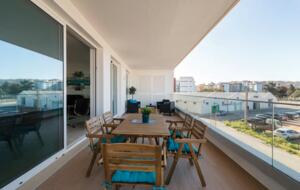 Modern 3-Bedroom Marina Getaway - Lagos, Portugal