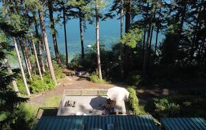 Wild Oyster Lodge on Hood Canal | Beach and Hot Tub - Quilcene, Washington
