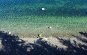 Wild Oyster Lodge on Hood Canal | Beach and Hot Tub - Quilcene, Washington