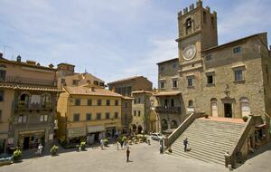 Charming Tuscan Getaway - Cortona, Italy
