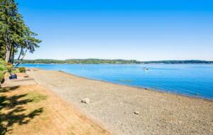 Sound of Sight Bayfront Stunner - Allyn, Washington