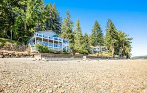 Sound of Sight Bayfront Stunner - Allyn, Washington