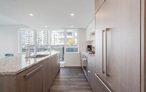 Quintess Collection - The Richards - Vancouver, Canada