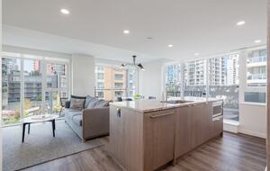 Quintess Collection - The Richards - Vancouver, Canada