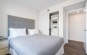 Quintess Collection - The Richards - Vancouver, Canada