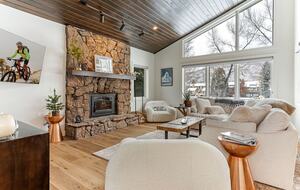 Modern 4BR Duplex | On Golf Course | Minutes to Beaver Creek + Vail - Avon, Colorado