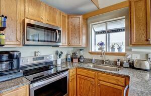 Quaint Oceanfront Island Escape - Surf City, North Carolina