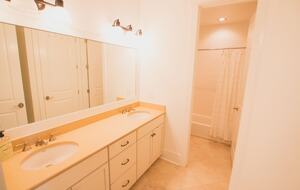 30-A house one mile from beach and Seaside - Seagrove Beach, Florida