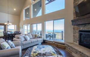 Bear Lake Luxury Lodge - Garden City, Utah