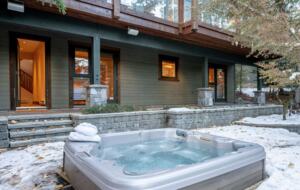 Stunning Whistler Chalet - Whistler, Canada