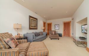 Mountain Getaway on the Telluride Golf Course - Mountain Village, Colorado