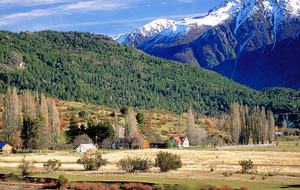 Gorgeous 880 Acre Argentina Ranch - Villa Lago Rivadavia, Argentina