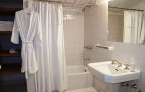 Gorgeous 880 Acre Argentina Ranch - Villa Lago Rivadavia, Argentina