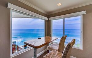 Ocean Front Luxury Beach Condo with Pool and Spa - Solana Beach, California