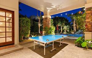Palm Desert Tropical Estate Loaded with Amenities - Palm Desert, California