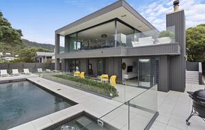 Beachfront Villa | Pauanui - Hikuai, New Zealand