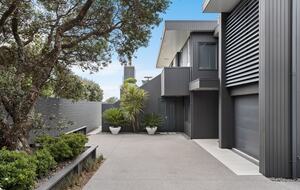 Beachfront Villa | Pauanui - Hikuai, New Zealand