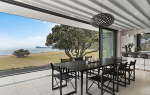 Beachfront Villa | Pauanui - Hikuai, New Zealand