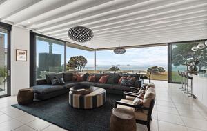 Beachfront Villa | Pauanui