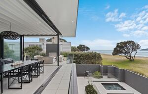 Beachfront Villa | Pauanui - Hikuai, New Zealand