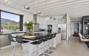 Beachfront Villa | Pauanui - Hikuai, New Zealand