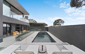 Beachfront Villa | Pauanui - Hikuai, New Zealand