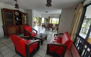 Finca el Naranjo | Colombian Farm Estate | With pool, soccer field, running track, and staff - La Tebaida, Colombia