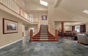 Spacious Sunriver Stunner - Sunriver, Oregon