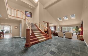 Spacious Sunriver Stunner - Sunriver, Oregon