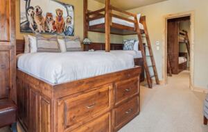 Telluride Gem with an Oxygen Bar, Fire Pit, and Hot Tub! - Mountain Village, Colorado