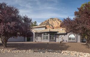 Amazing Red Rock Views with a Hot Tub - Sedona, Arizona