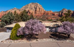 Amazing Red Rock Views with a Hot Tub - Sedona, Arizona