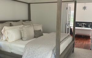 Luxurious and Modern Retreat in the Catskills - Kerhonkson, New York