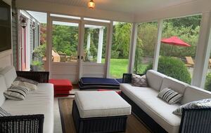 Luxurious and Modern Retreat in the Catskills - Kerhonkson, New York