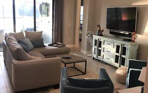 Modern Bungalow with Private Pool in a Luxury Resort Style Community - Fort Myers, Florida