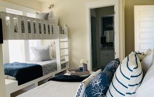 Sandy Gate Cottage by the Sea - Port Aransas, Texas