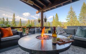 Modern Mountain Retreat with Stunning Views + Amenities Galore - Big Sky, Montana