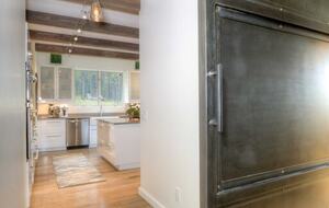 Modern Mountain Retreat with Stunning Views + Amenities Galore - Big Sky, Montana