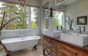 Modern Mountain Retreat with Stunning Views + Amenities Galore - Big Sky, Montana