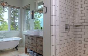 Modern Mountain Retreat with Stunning Views + Amenities Galore - Big Sky, Montana